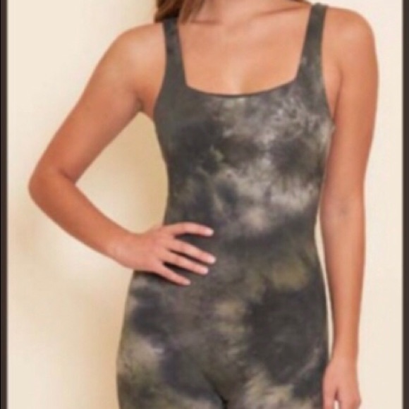 Tie Dye Jumpsuit, Bodysuit, One-Piece Yoga-Longewear - Picture 2 of 2